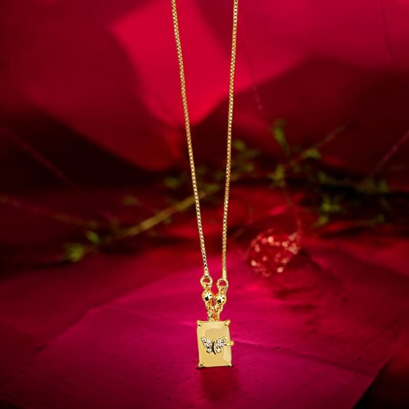 “Stunning Baby Brown Stone Necklace: Elegant Jewelry for Every Occasion”