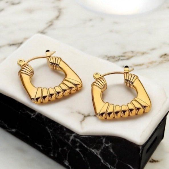 Gold Tone Earrings Fashion jewellery By SFJ