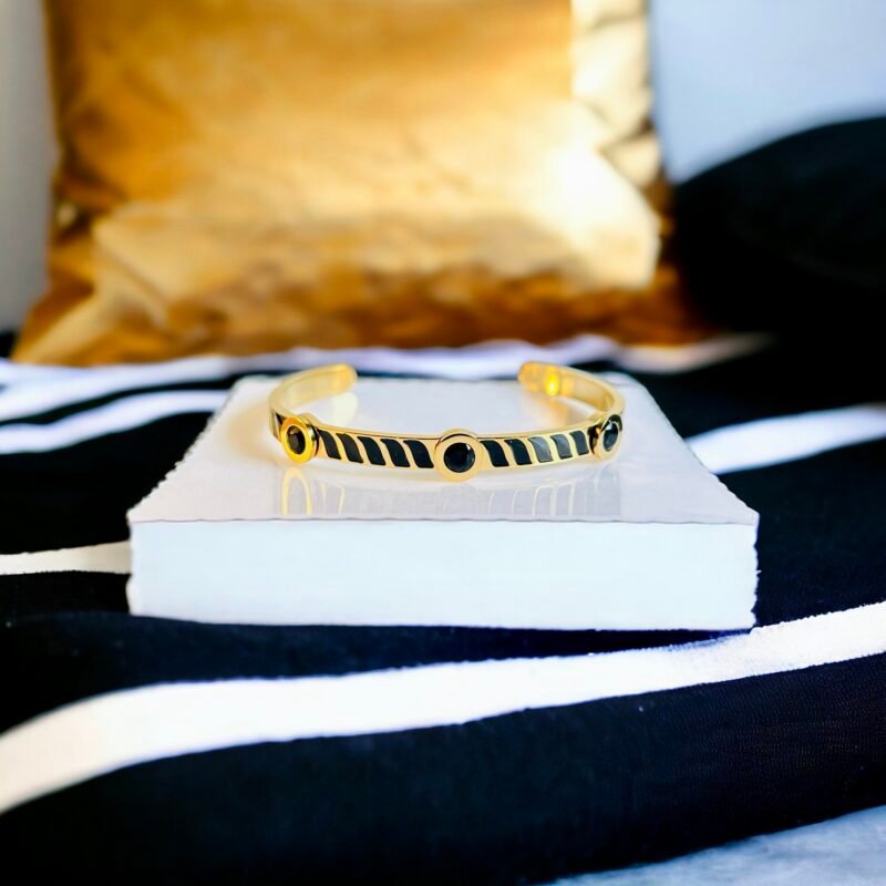 Shining Black strip Bangle for her